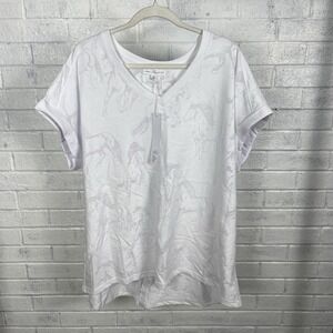 Jane and Delancey Horse Print V-Neck T-Shirt White Womens 1X Equestrian Country